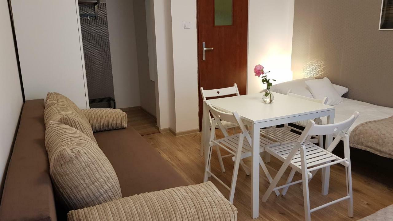 Pokoje Goscinne Venezia Czaplinek Bagian luar foto