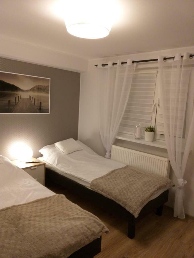 Pokoje Goscinne Venezia Czaplinek Bagian luar foto